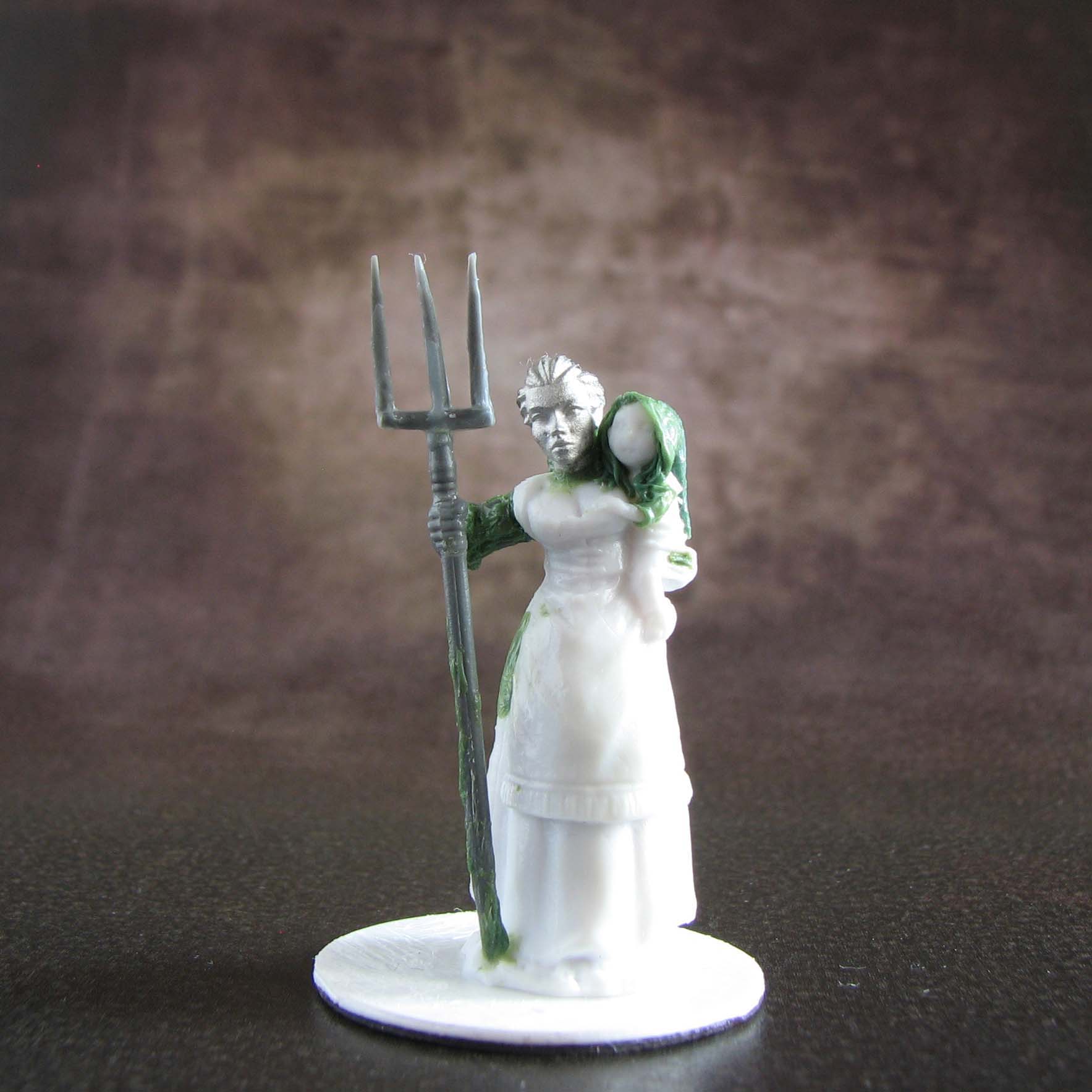 Reaper Bones, Townsfolk, Conversions, Mother with child, Pitchfork, Statuesque heads